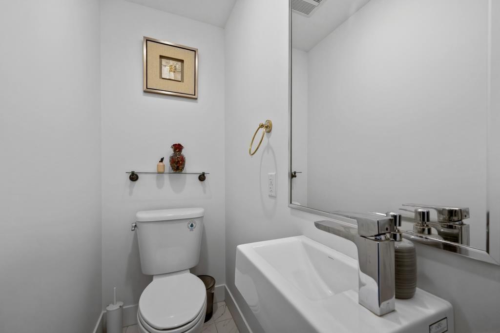 701 2267 MCKENZIE ROAD, Abbotsford