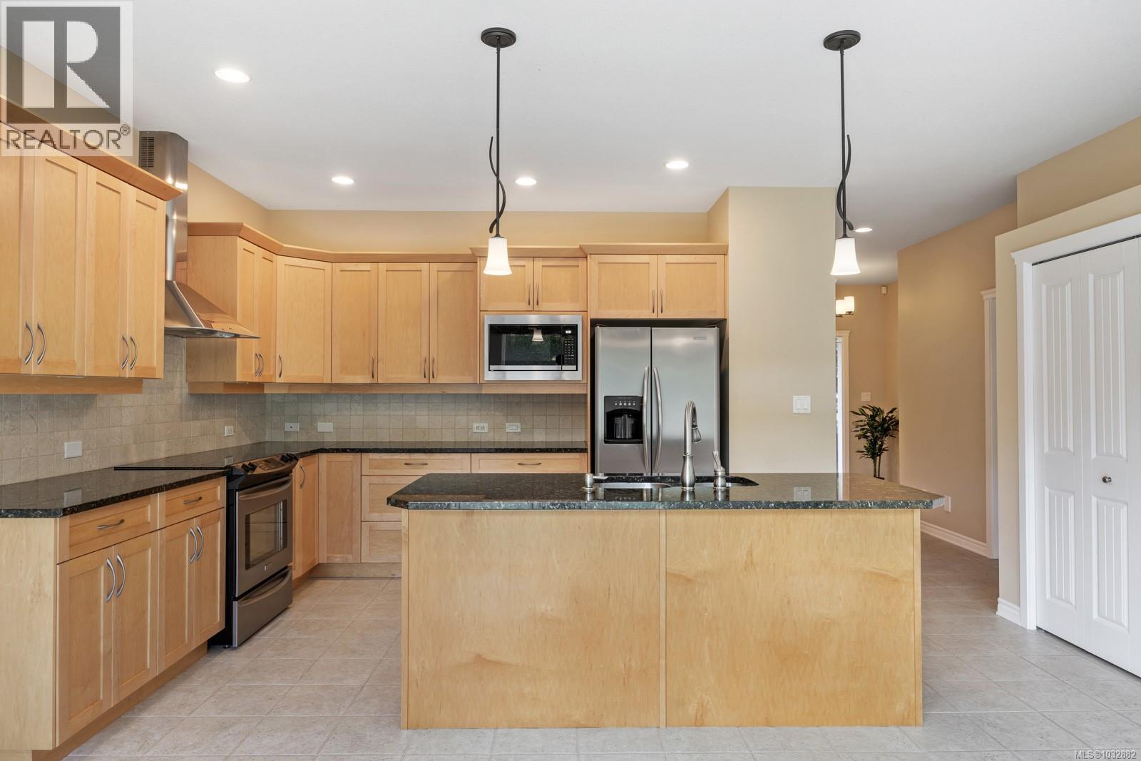 #23 2727 Bristol Way - 12