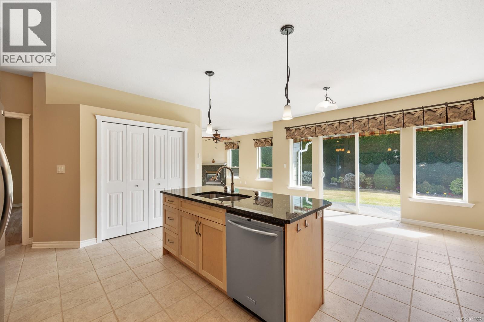 #23 2727 Bristol Way - 14