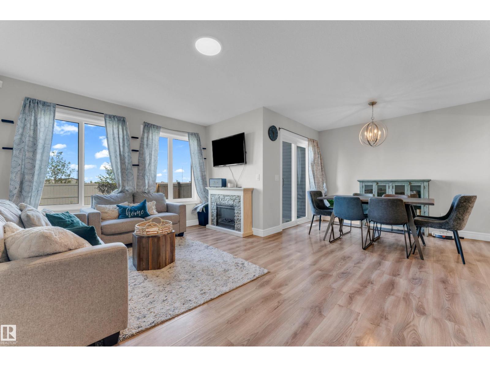 7647 KORULUK PL SW - 16