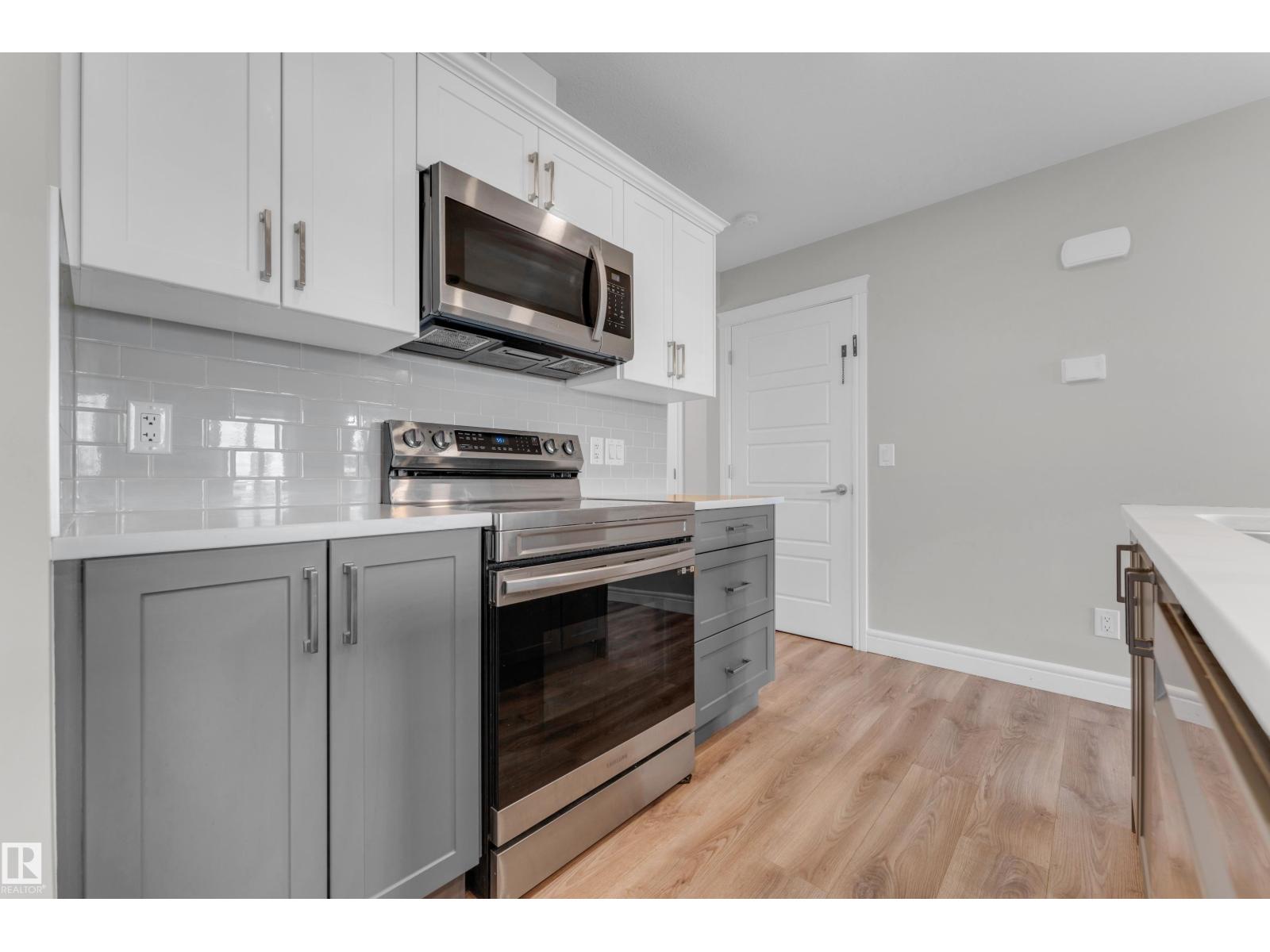 7647 KORULUK PL SW - 20