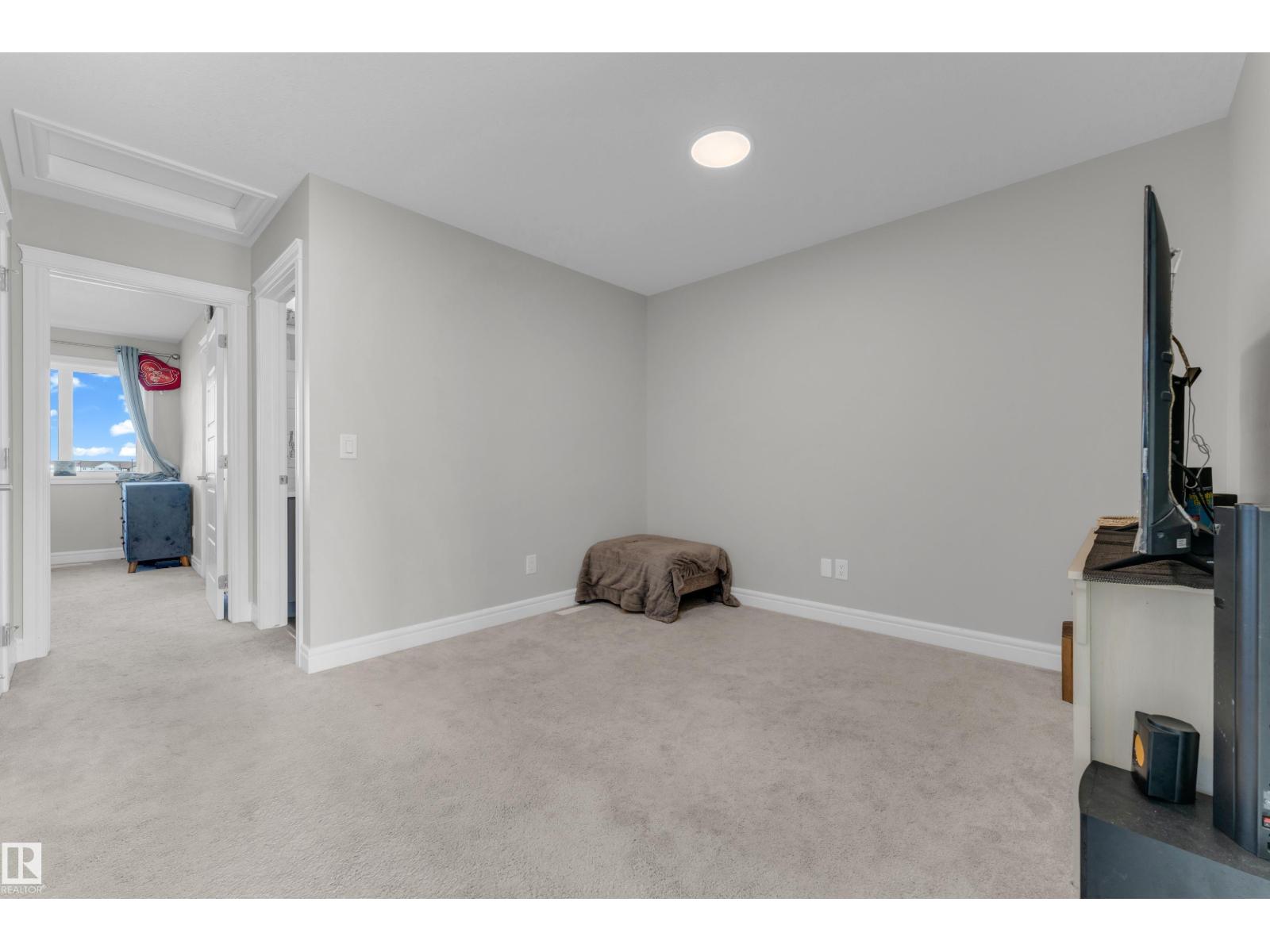 7647 KORULUK PL SW - 22