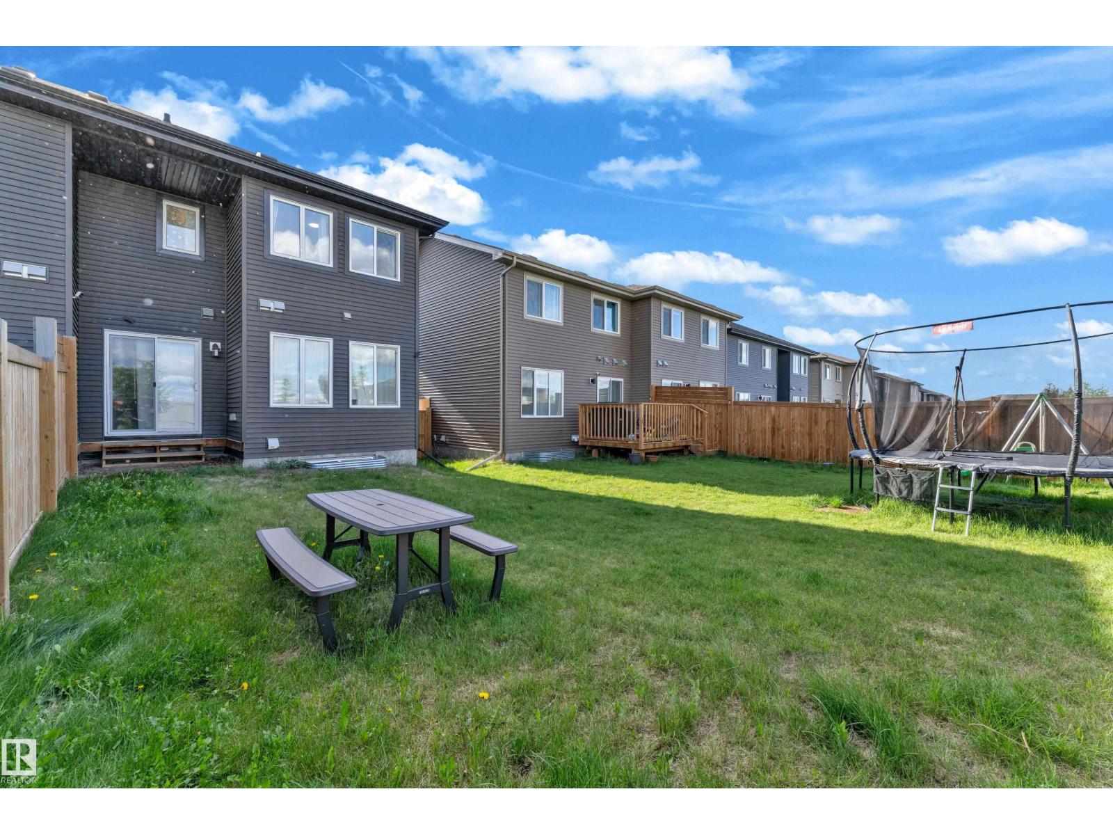 7647 KORULUK PL SW - 35