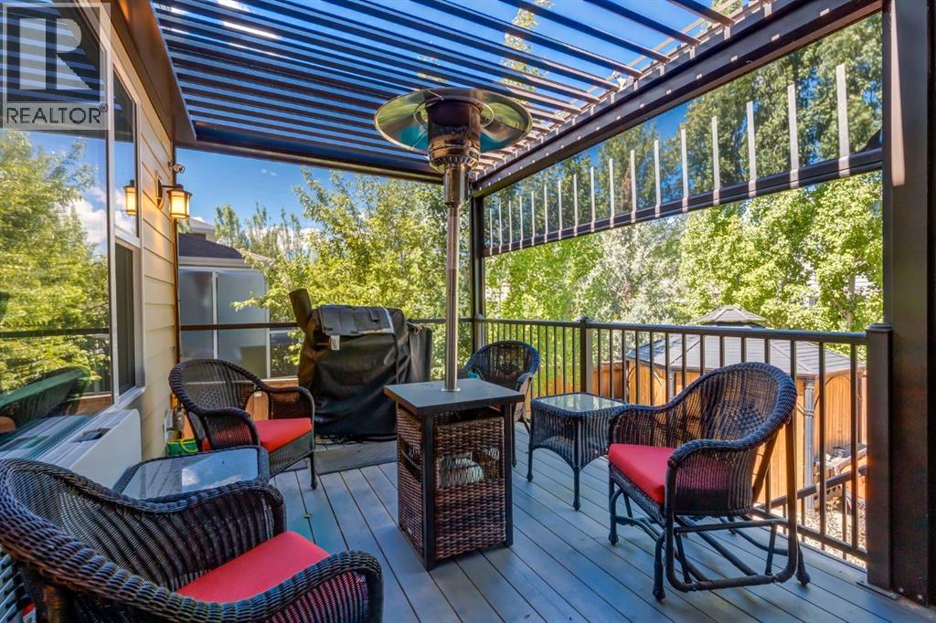 39 Cranbrook Crescent SE - photo 4