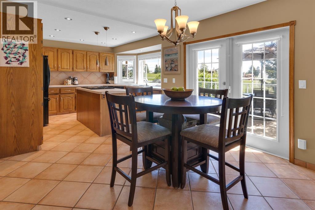 Sunny breakfast nook