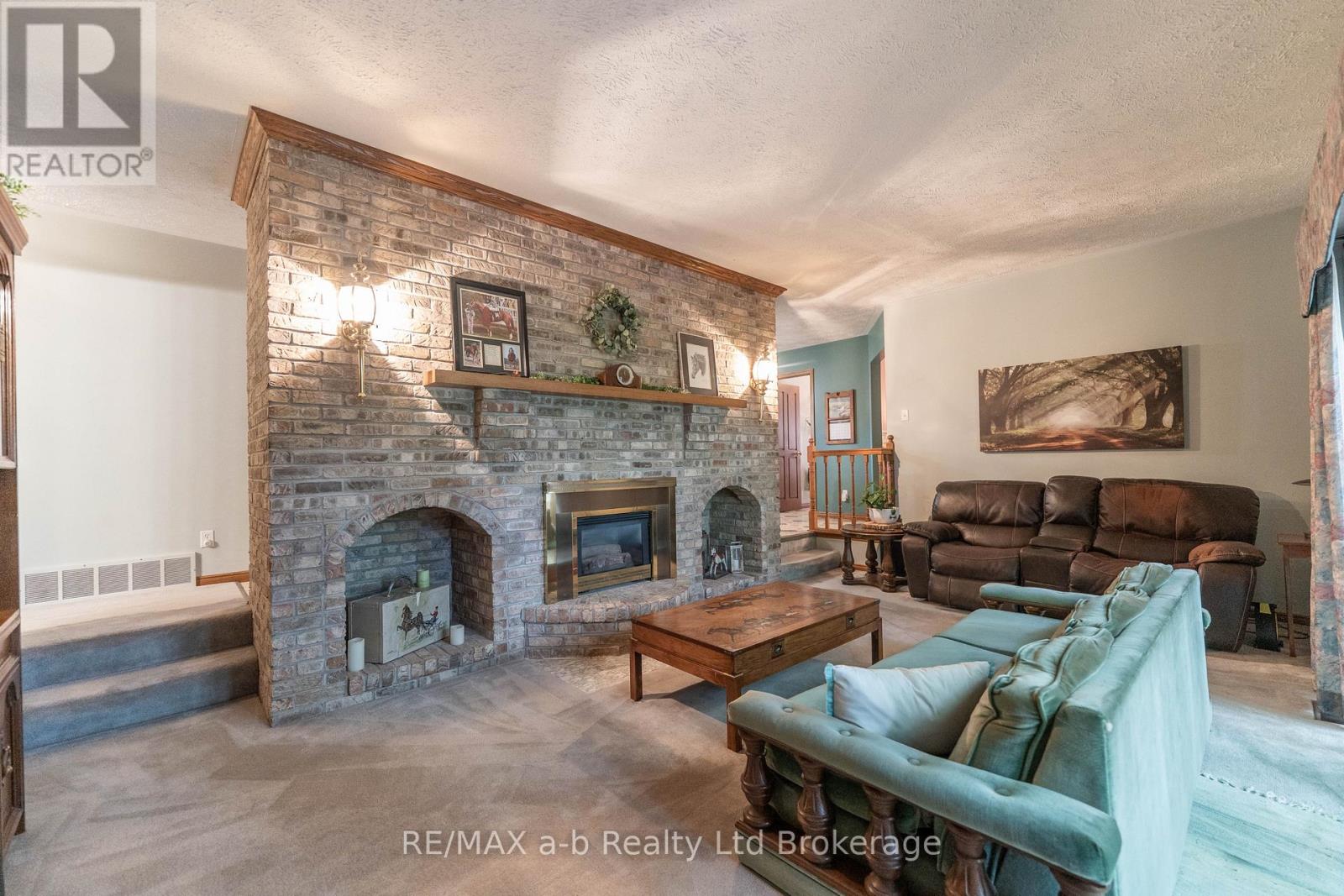 34 LORRAINE AVENUE - 15