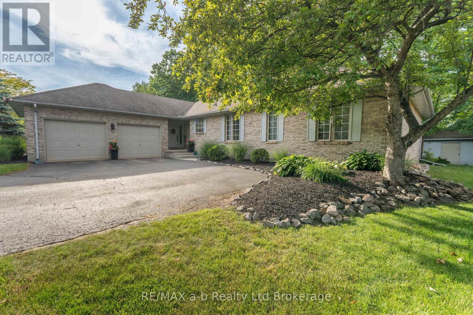 34 LORRAINE AVENUE - 3