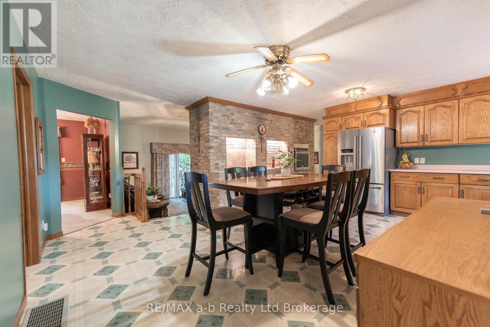 34 LORRAINE AVENUE - 8