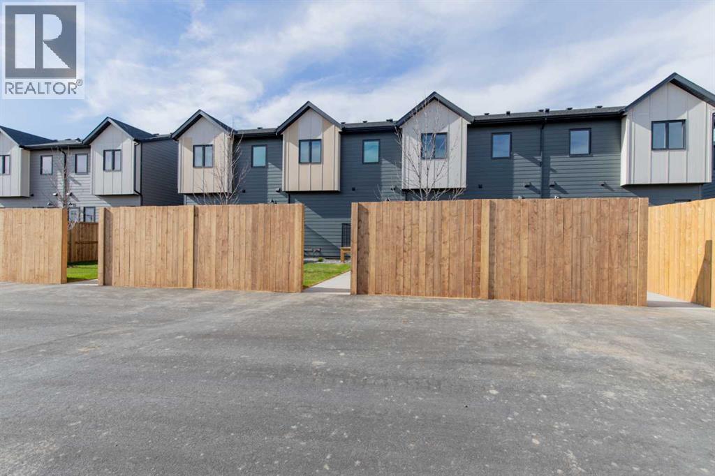 2815 16 Avenue - 5