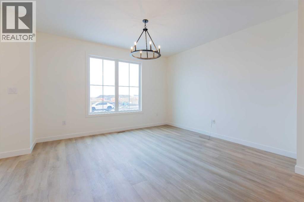 2815 16 Avenue - 11