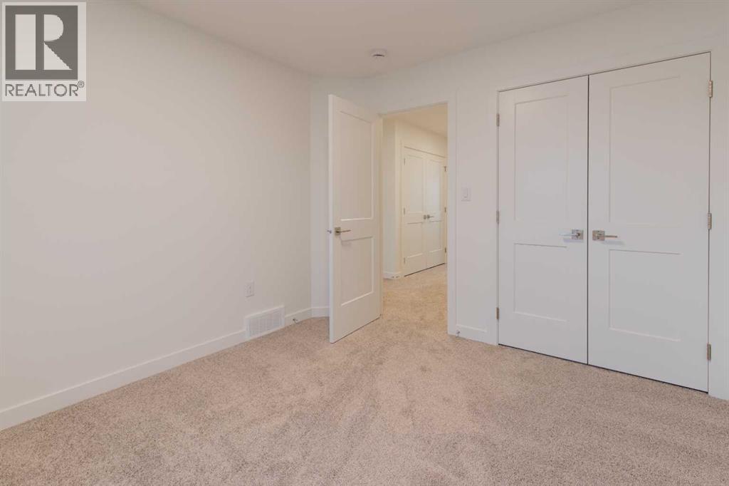 2813 16 Avenue - 17