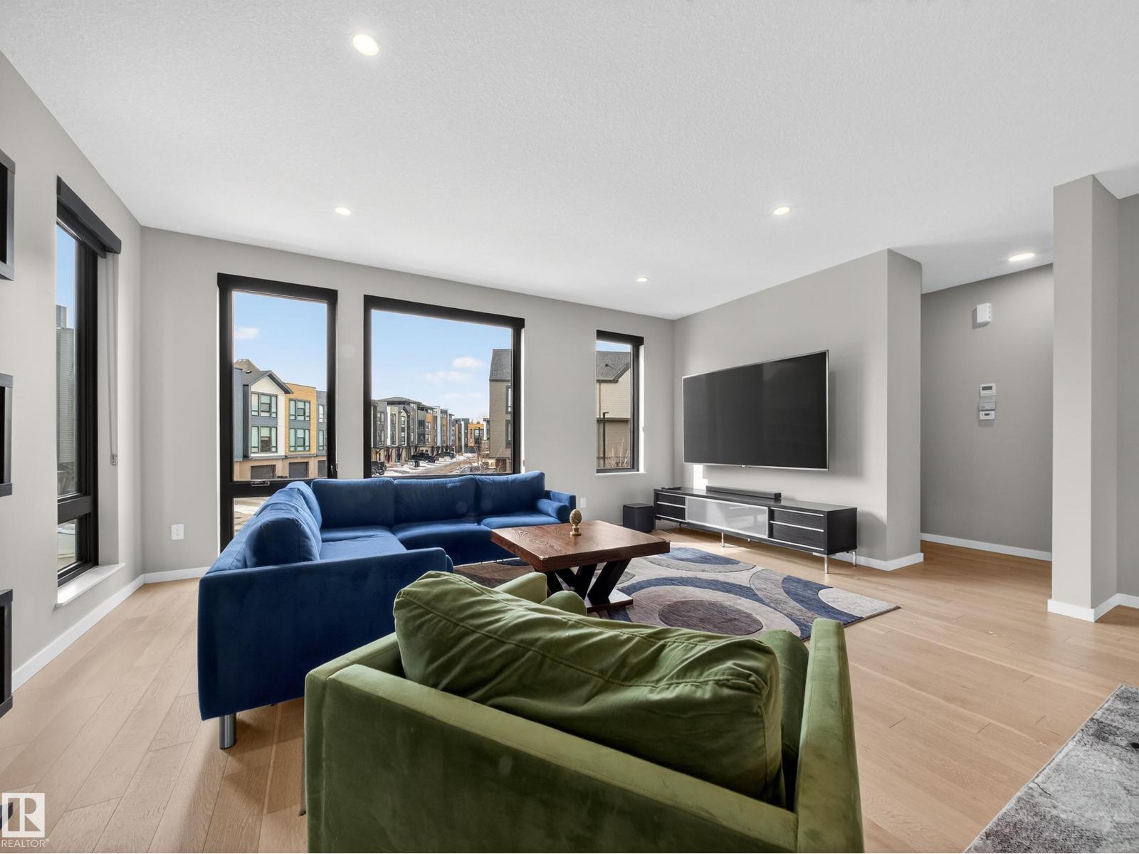 #5 1304 RUTHERFORD RD SW - 12