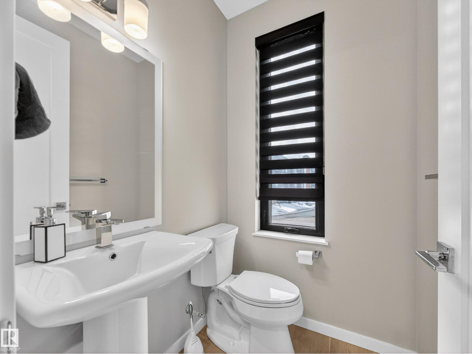 #5 1304 RUTHERFORD RD SW - 23