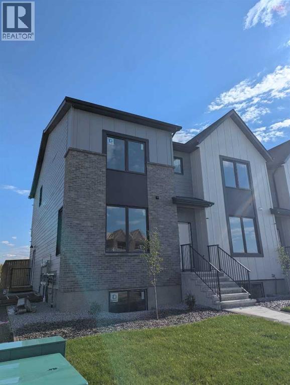 2803 16 Avenue - 1