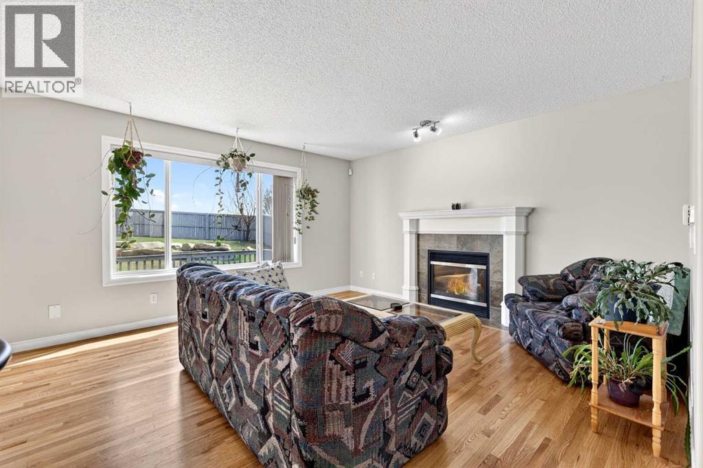99 Evansmeade Crescent NW - 8