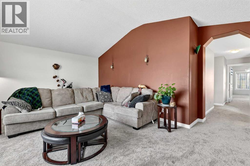 99 Evansmeade Crescent NW - 22