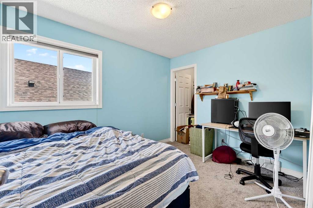 99 Evansmeade Crescent NW - 29
