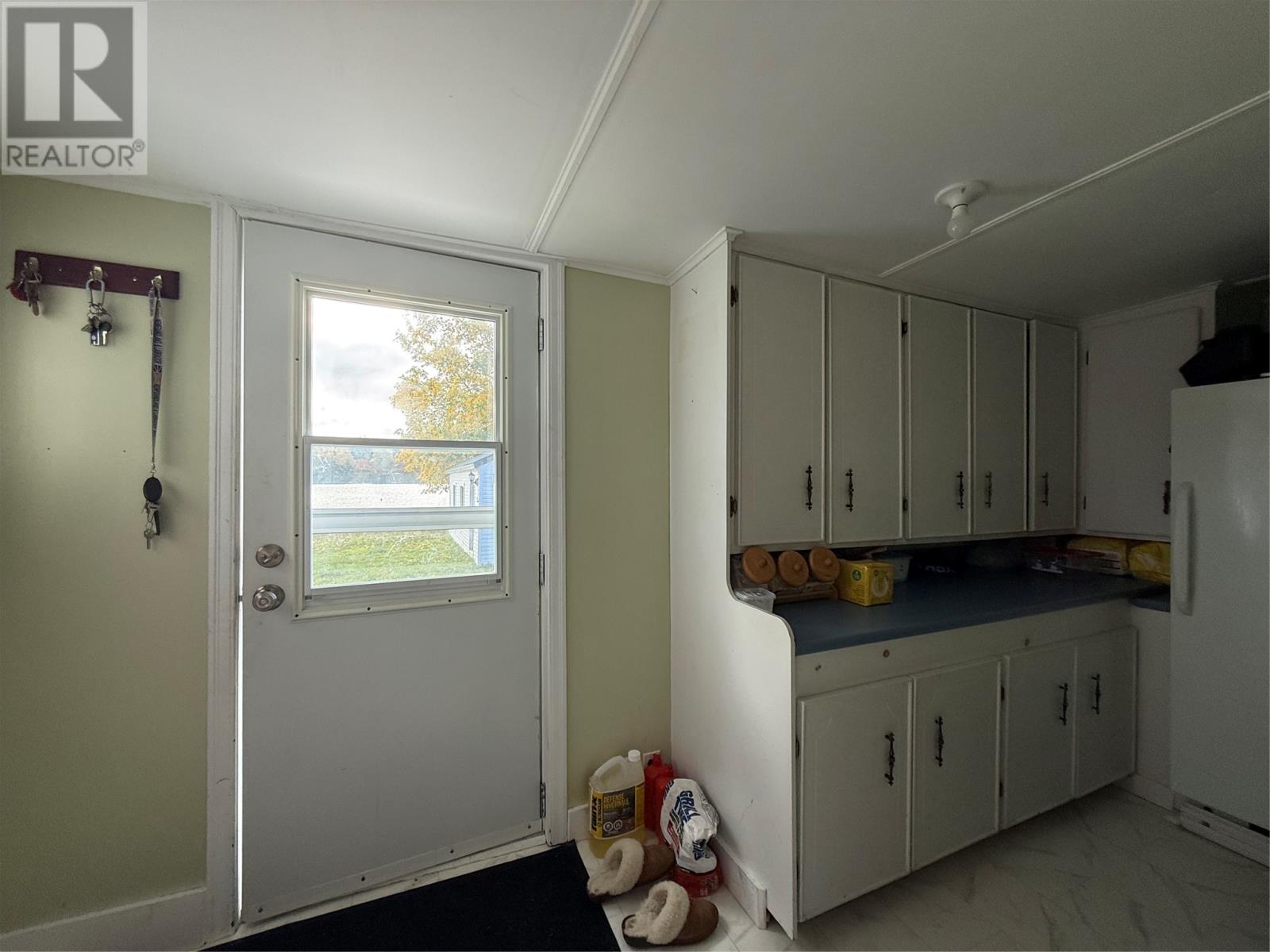 47-49 North River Road - 20