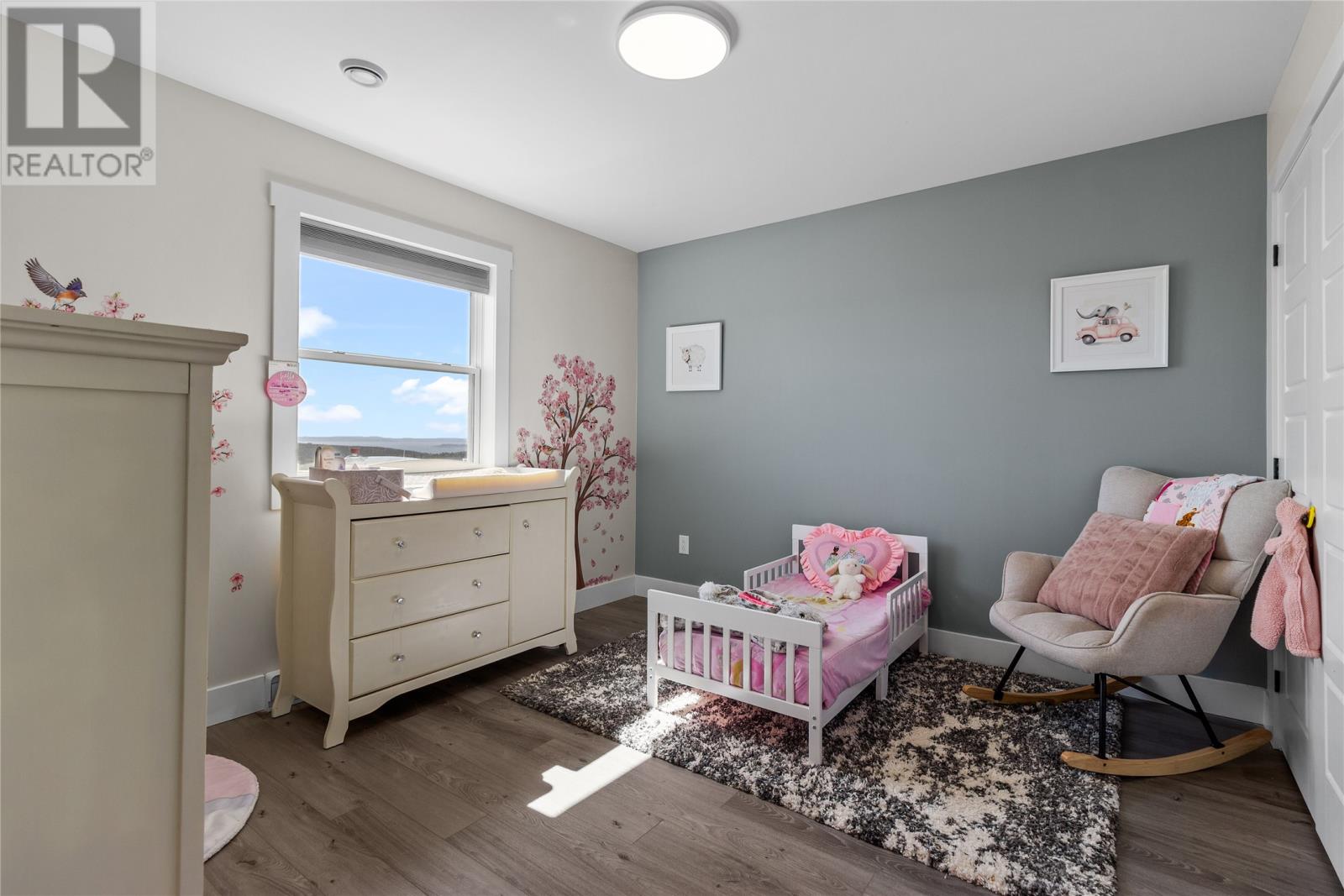 26 Hartland Avenue - 22