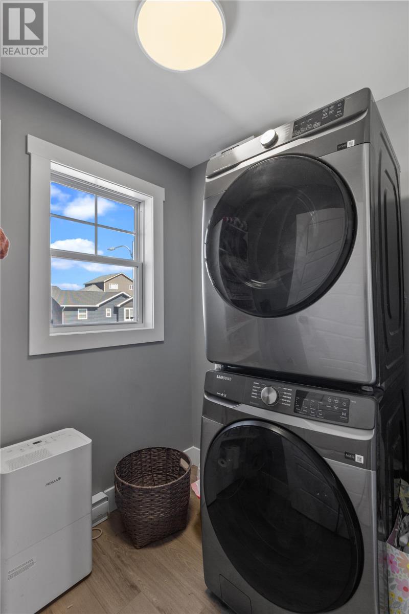 26 Hartland Avenue - 24