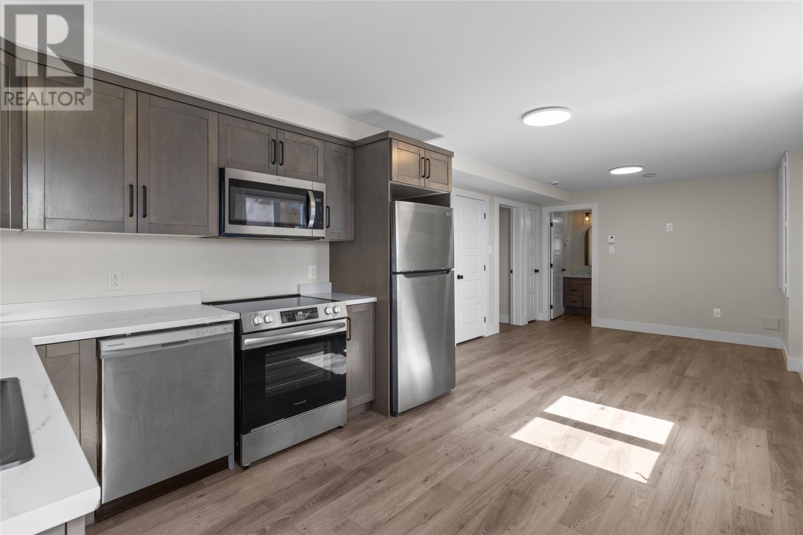 26 Hartland Avenue - 27