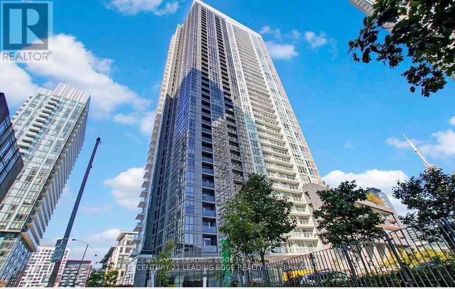 Listing photo of 2712 - 70 QUEENS WHARF ROAD