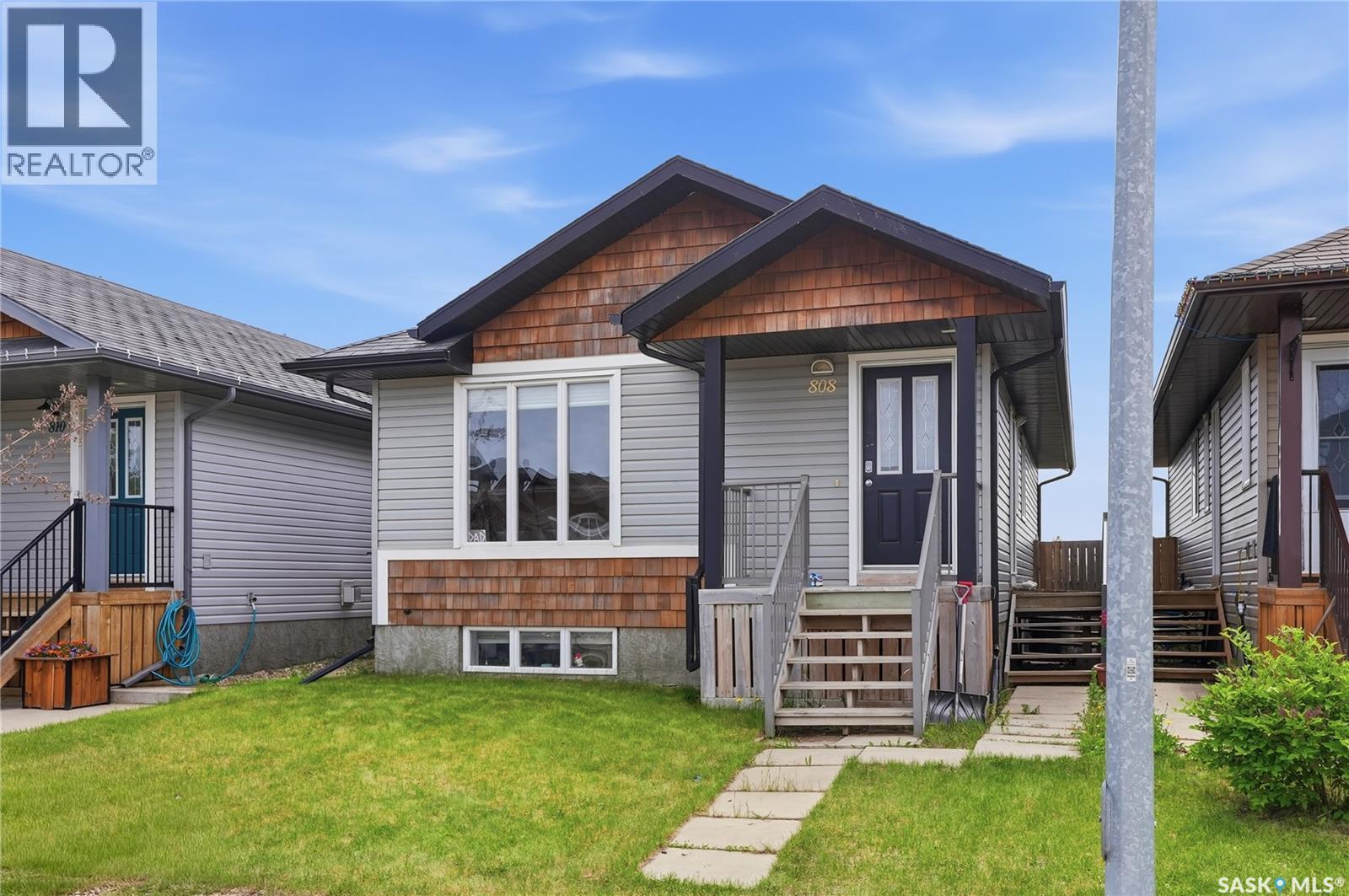 808 Glenview COVE - photo 2
