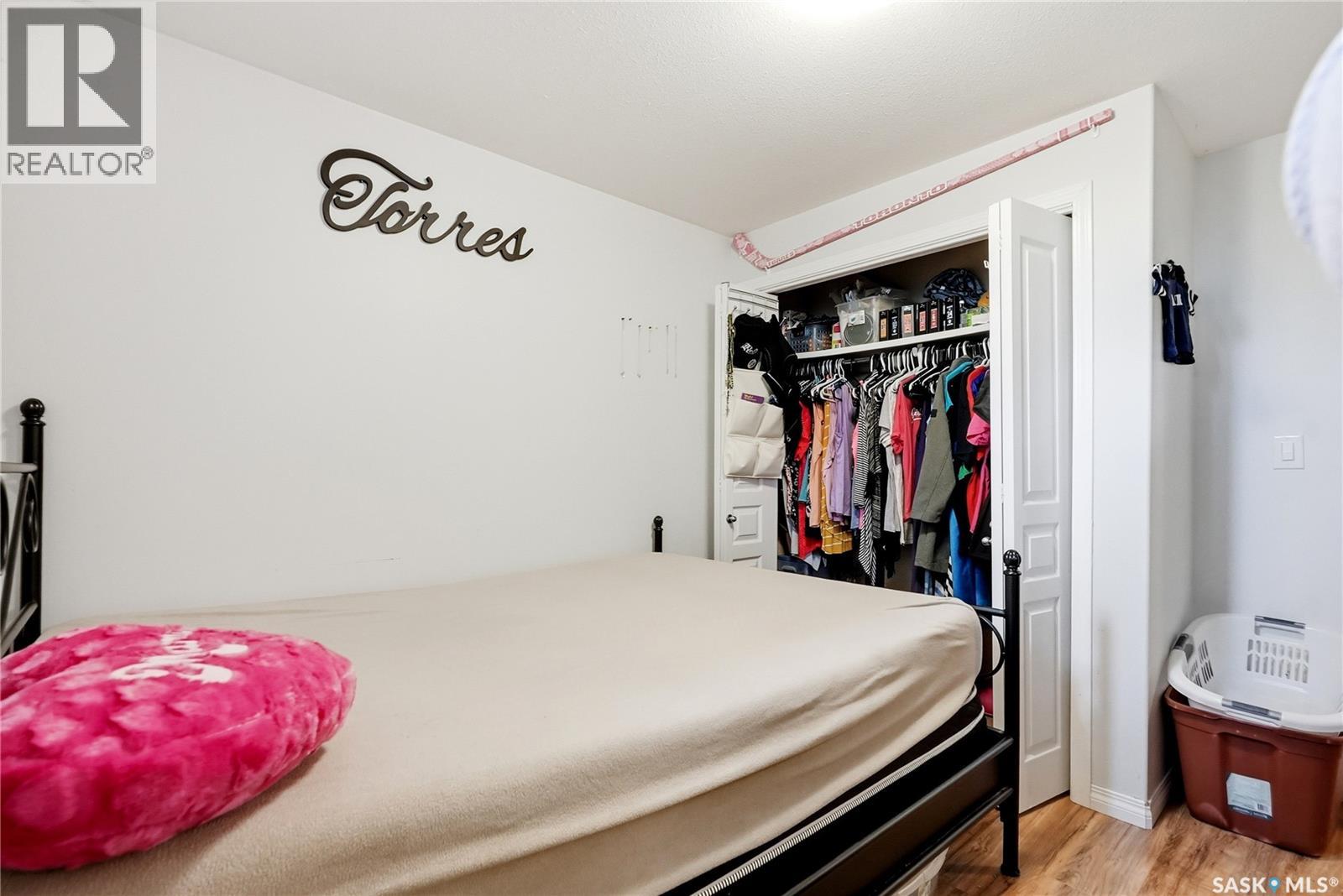 808 Glenview COVE — photo 37