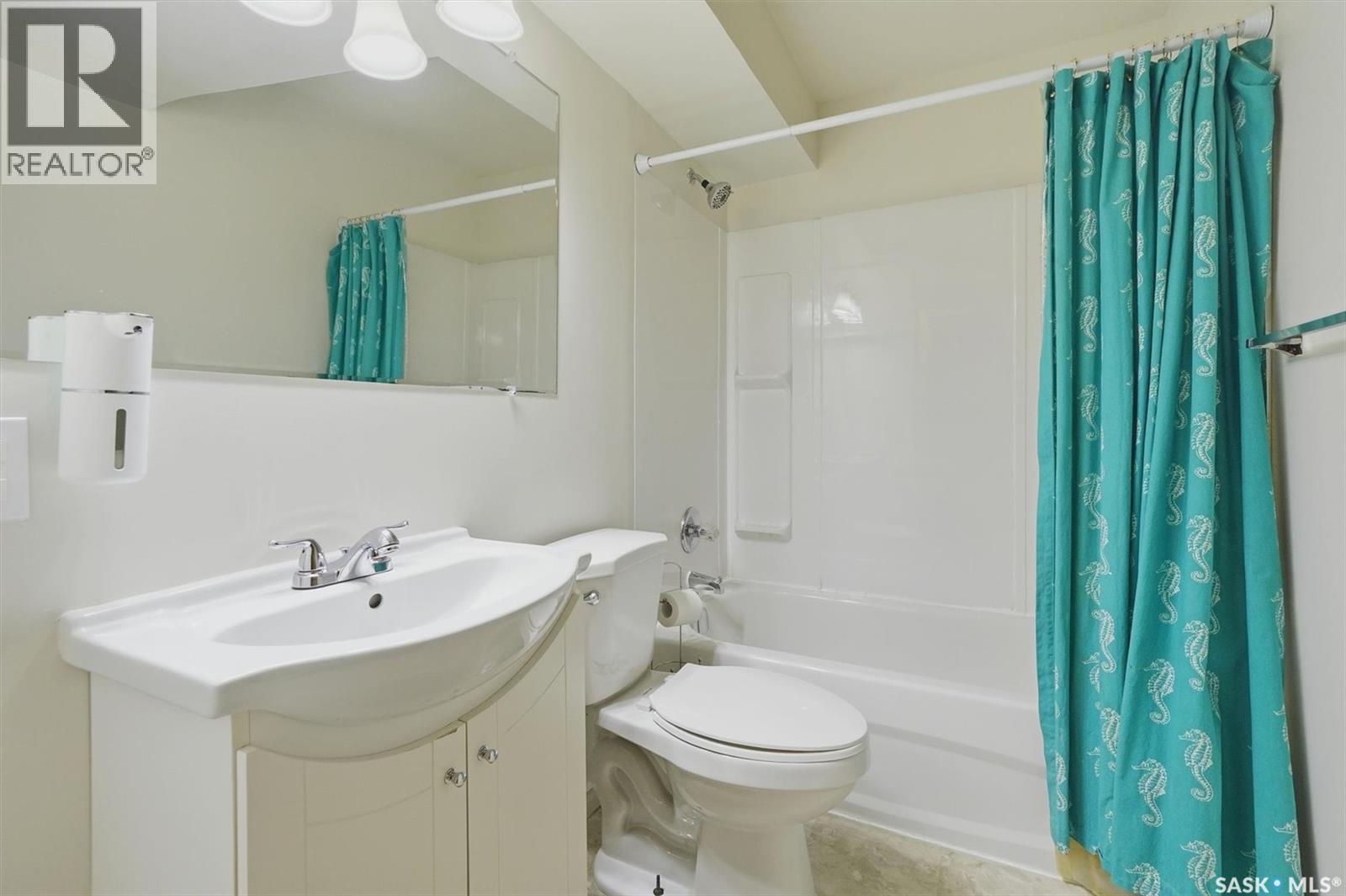 15 Selkirk CRESCENT — photo 34