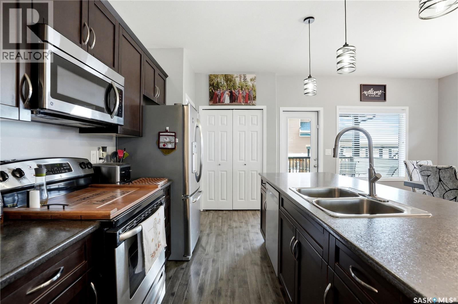 705 Gowan ROAD - 15