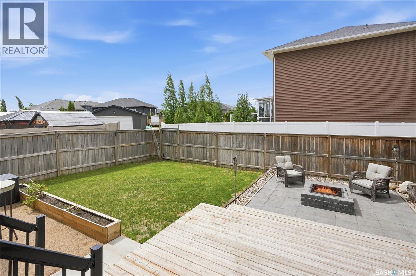 705 Gowan ROAD - 42