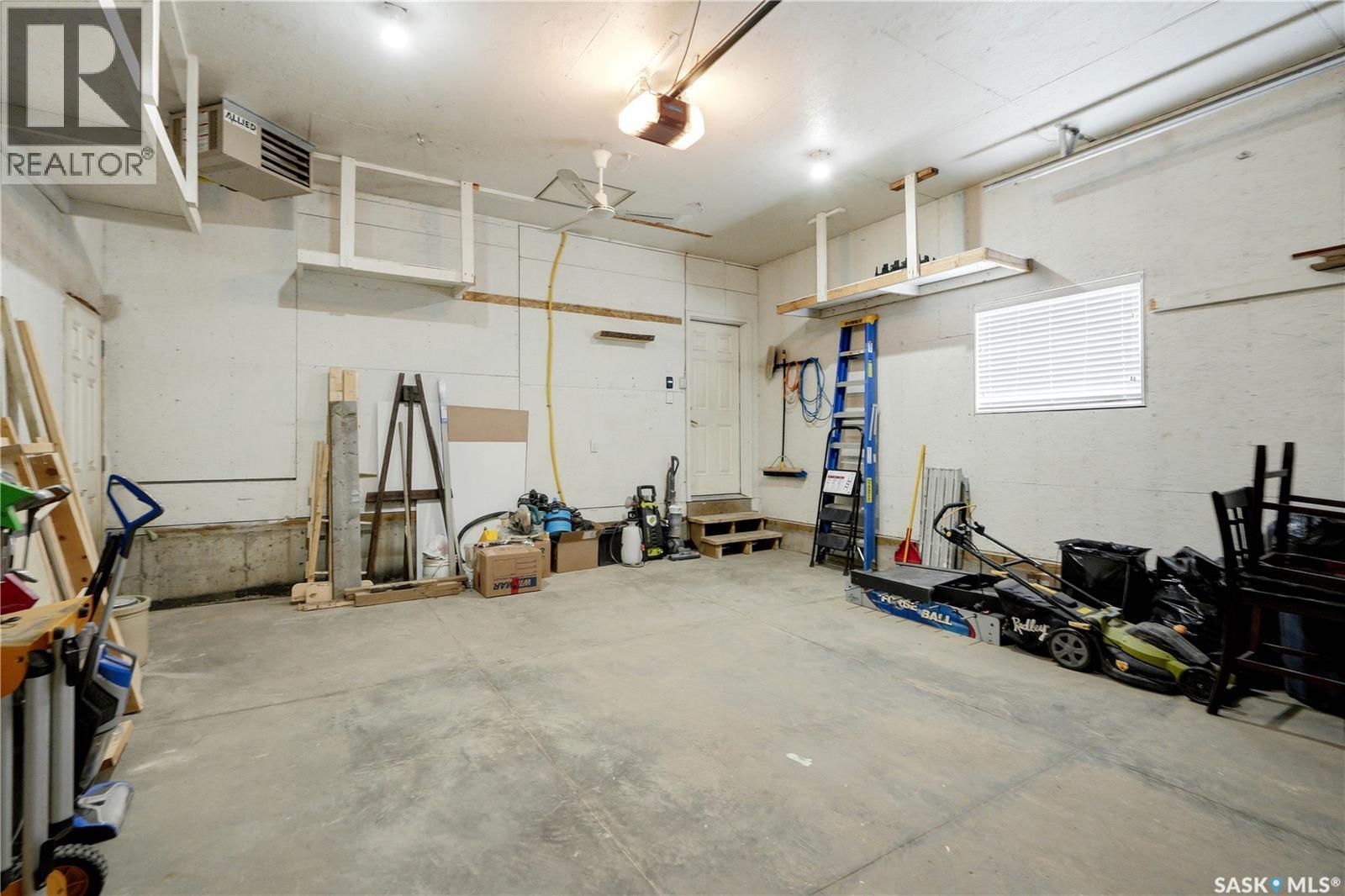 705 Gowan ROAD - 50
