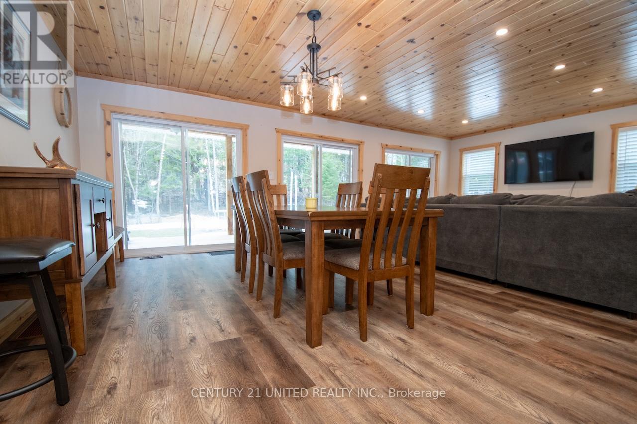 1525 SOUTH BAPTISTE LAKE ROAD - 20