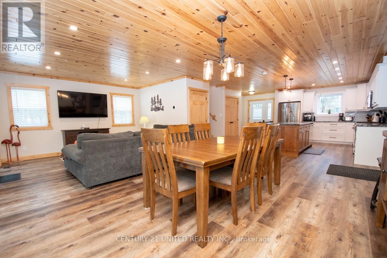 1525 SOUTH BAPTISTE LAKE ROAD - 21