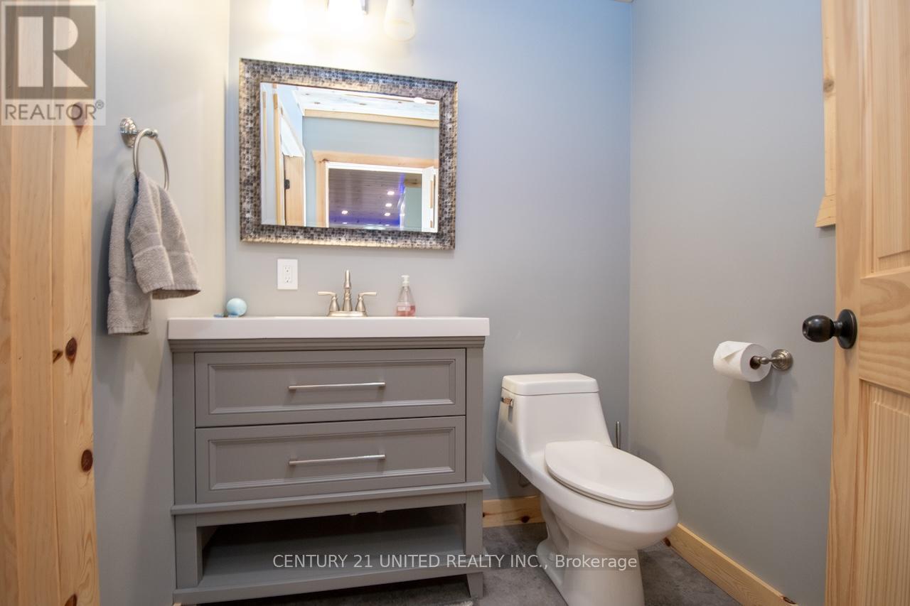 1525 SOUTH BAPTISTE LAKE ROAD - 22