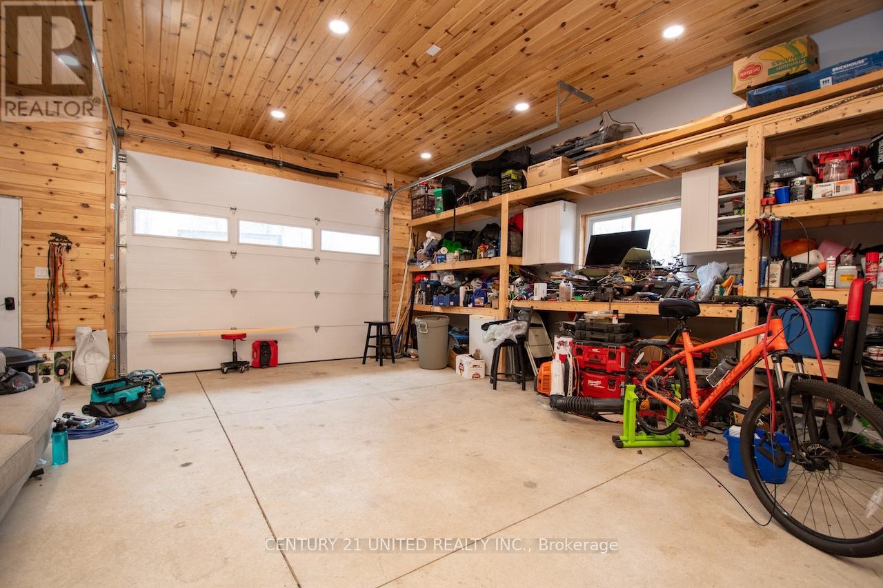 1525 SOUTH BAPTISTE LAKE ROAD - 40