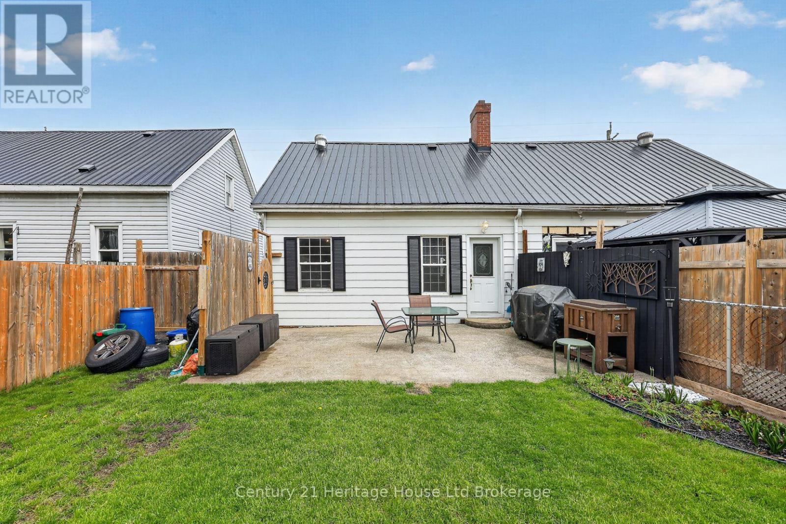 138 MAIN STREET - 25