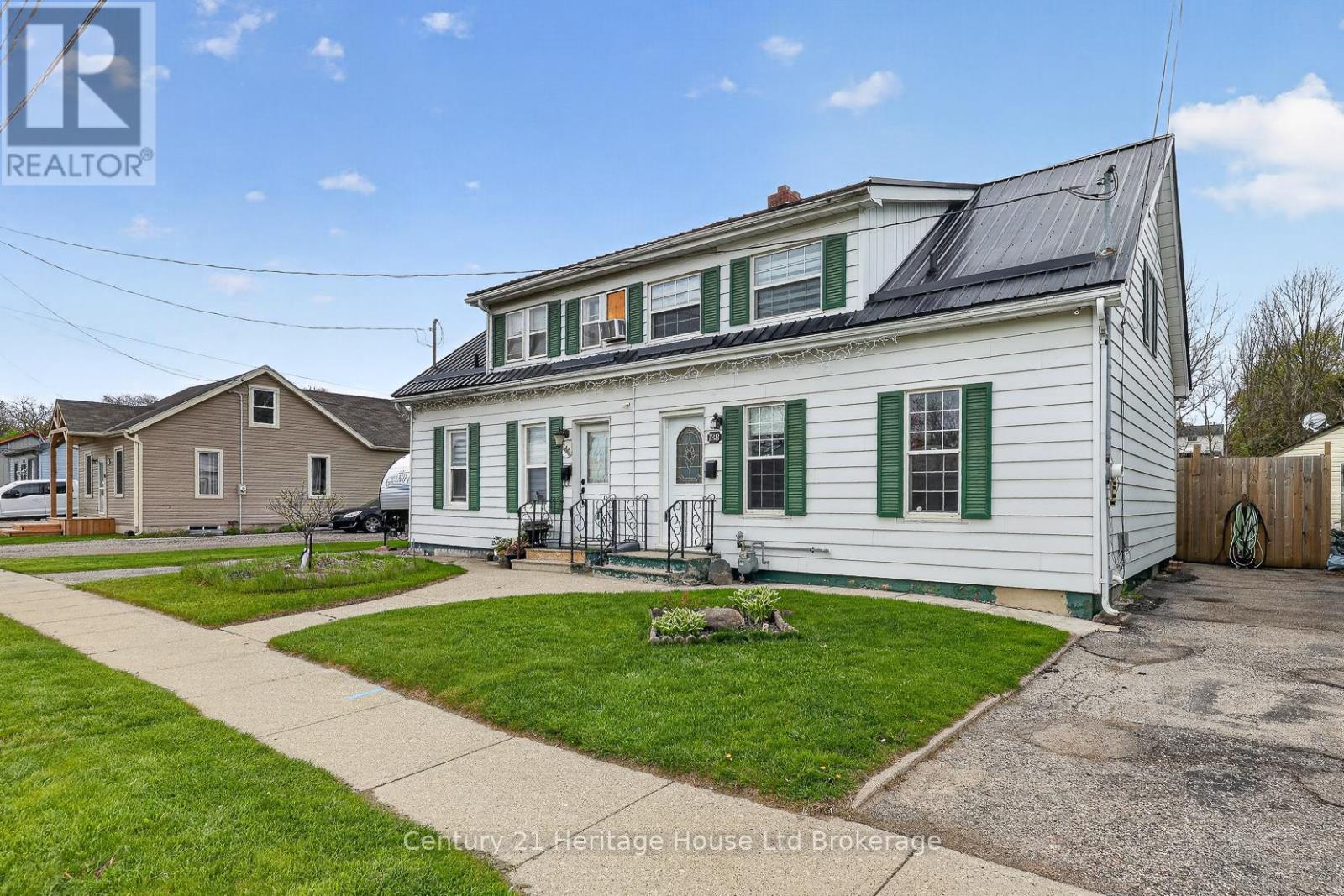 138 MAIN STREET - 4