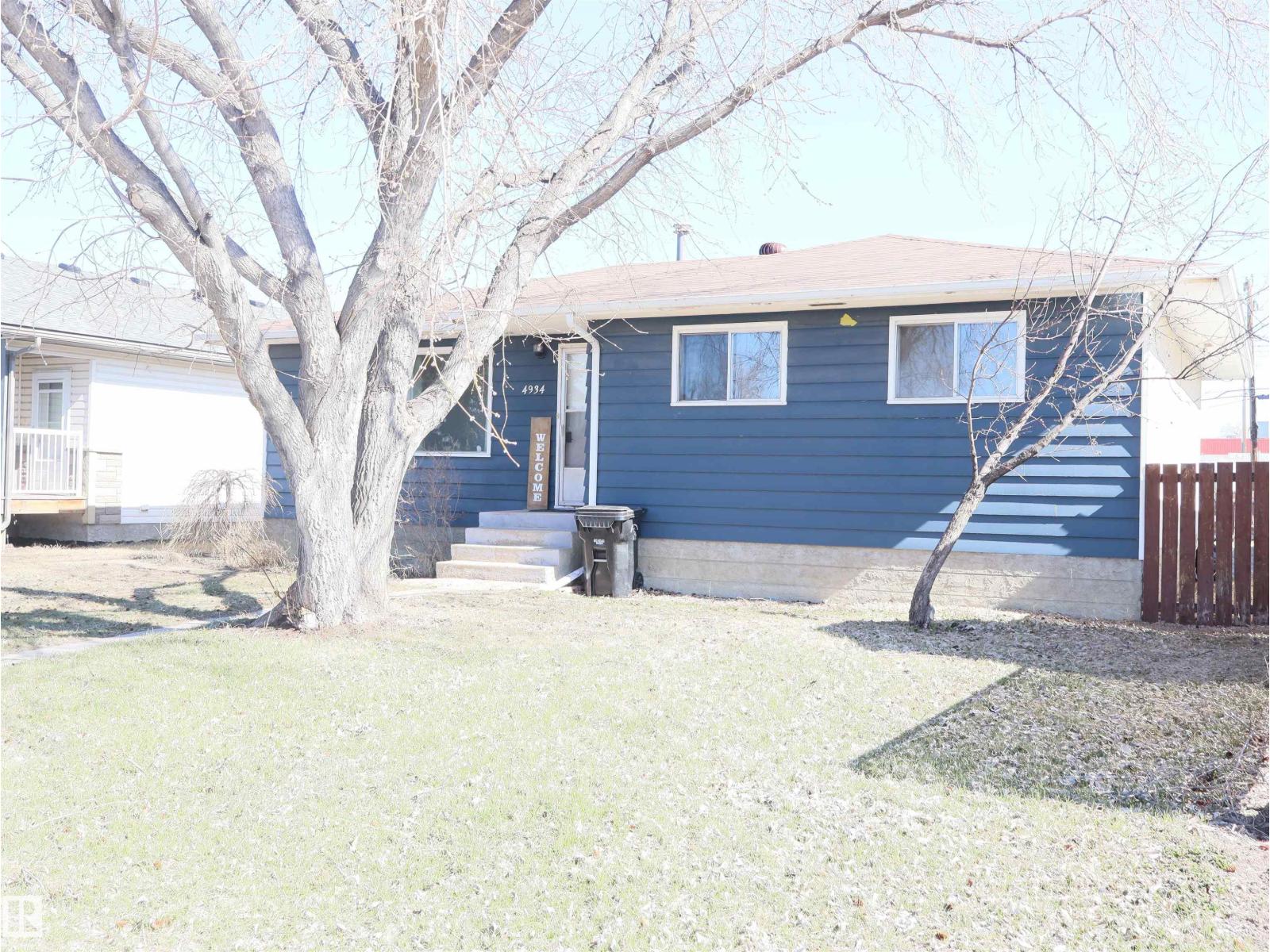 4934 49 Avenue - 1