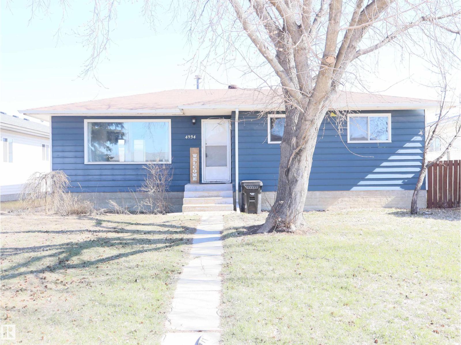 4934 49 Avenue - 3