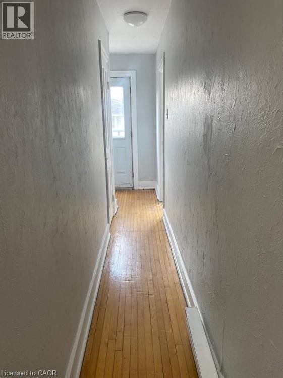 74 WILLIAM Street W - 4