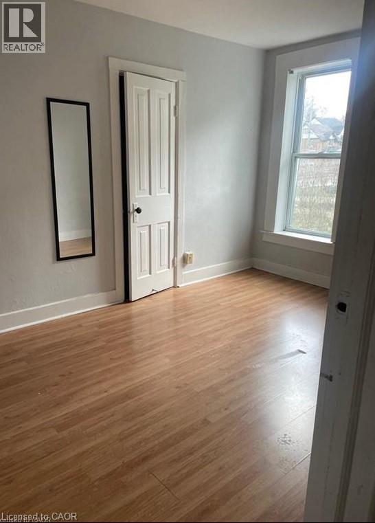 74 WILLIAM Street W - 8