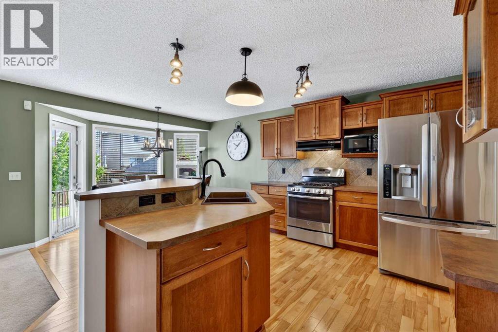 32 Everglen Grove SW — photo 11