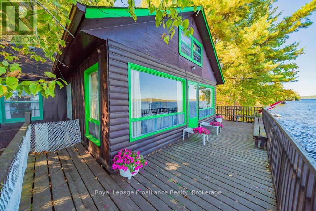 103 NORTH MAZINAW ROAD - 32