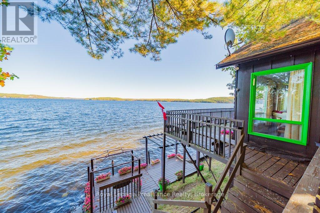 103 NORTH MAZINAW ROAD - 33