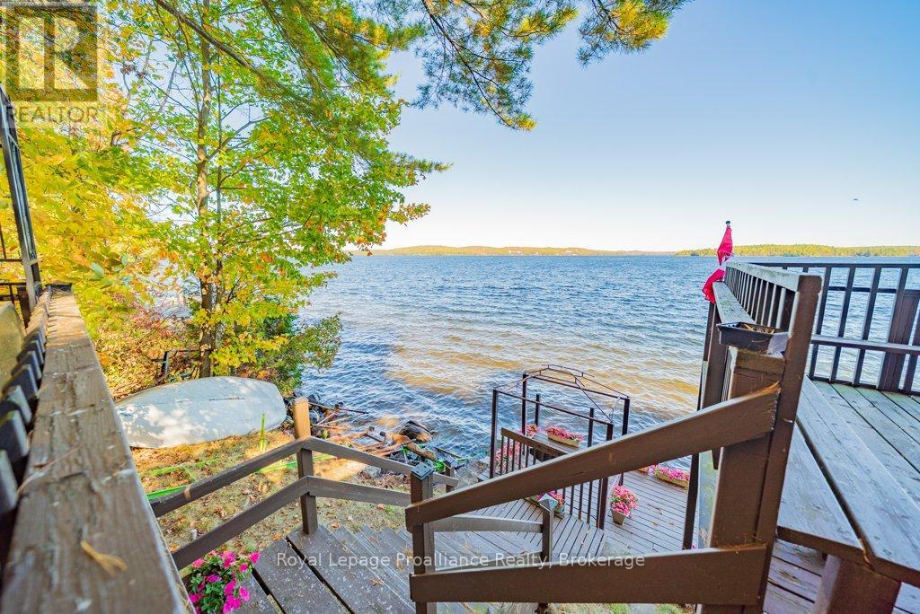 103 NORTH MAZINAW ROAD - 34