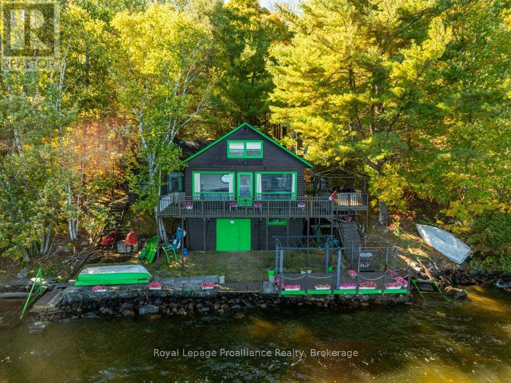 103 NORTH MAZINAW ROAD - 36