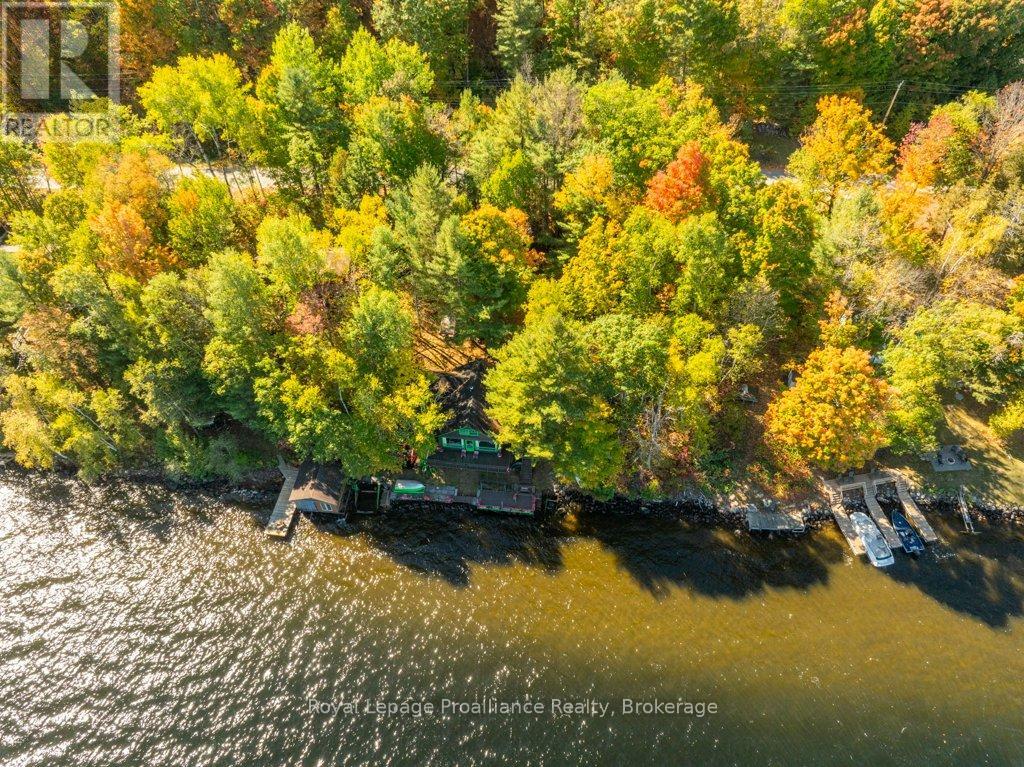 103 NORTH MAZINAW ROAD - 38