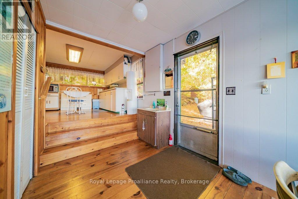 103 NORTH MAZINAW ROAD - 6