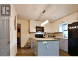 25 Berkely Street, Wasaga Beach, ON L9Z2N6 Photo 17